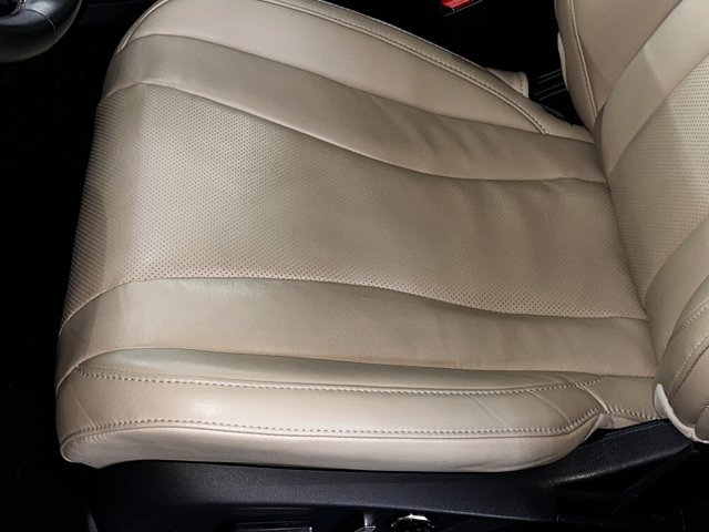 Used 2024 Platinum White Pearl Acura SH-AWD TECH image 9