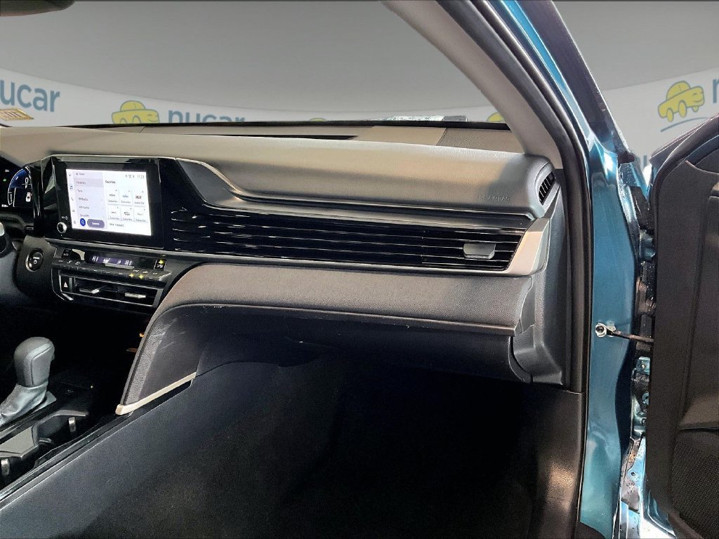 Used 2025 Ocean Toyota LE image 13