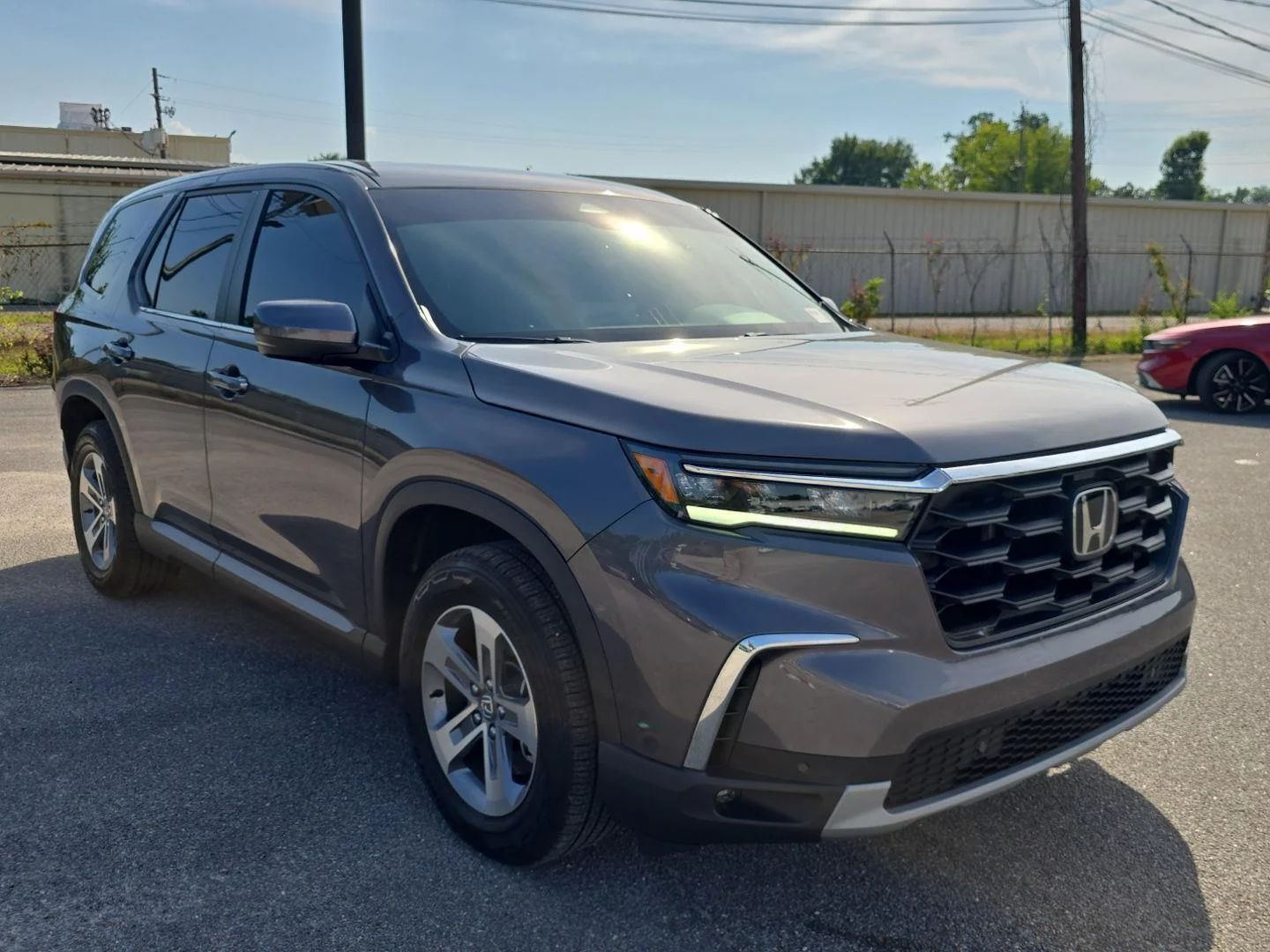 2025 Honda Pilot EX-L 2WD's photo