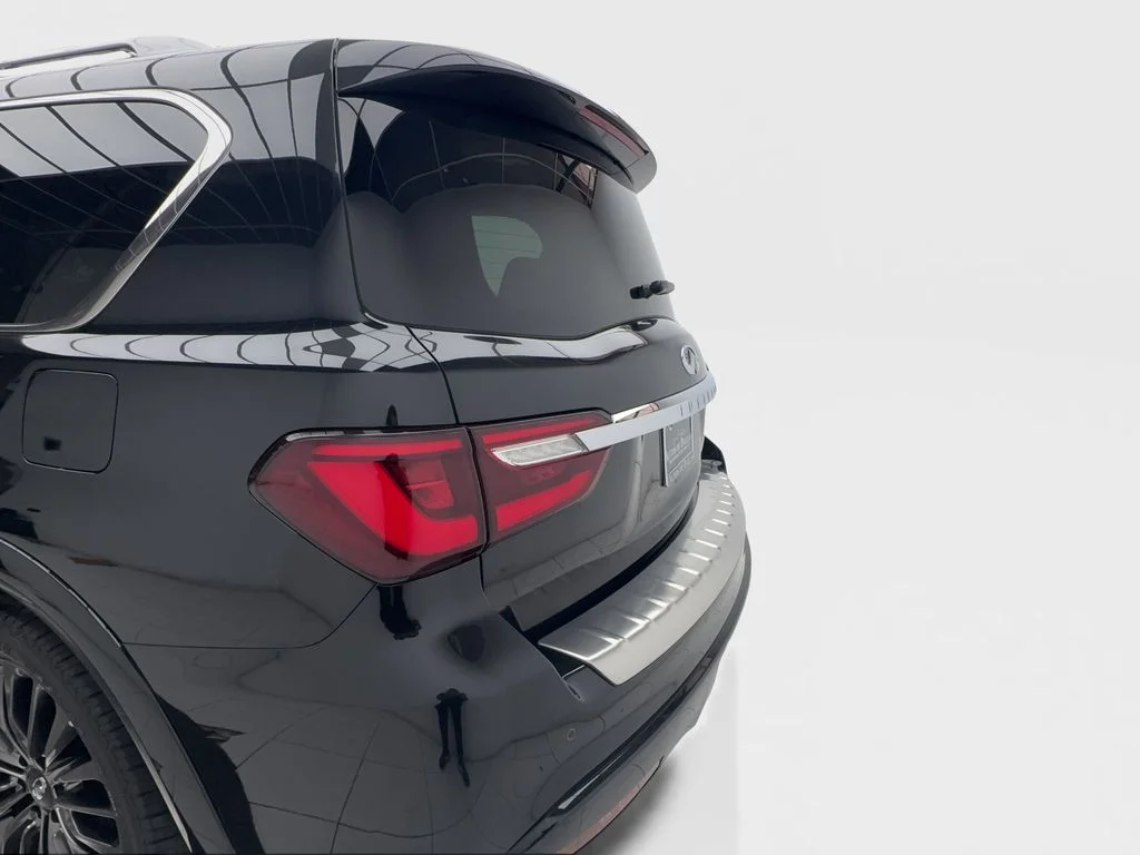 Used 2022 Black INFINITI Sensory image 11