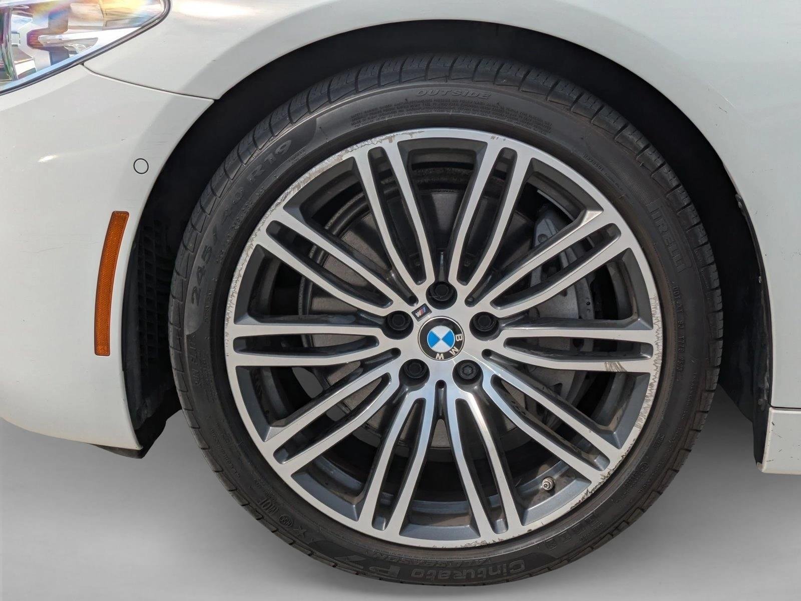 Used 2020 Alpine White BMW 540i xDrive image 9