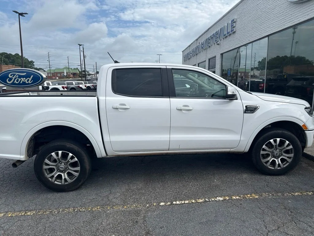 Used 2020 White Ford Lariat image 3