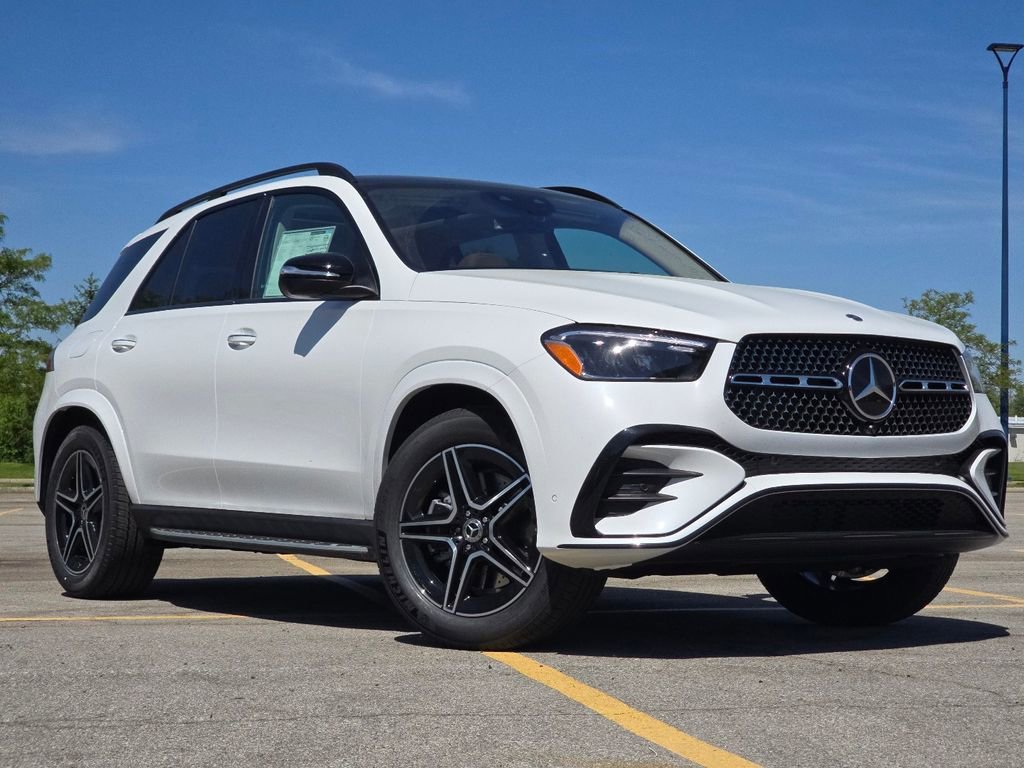 New 2026 MANUFAKTUR Moonlight White Metallic Mercedes-Benz GLE 450 image 41