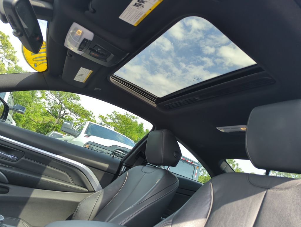 Used 2019 Black BMW 440i image 27