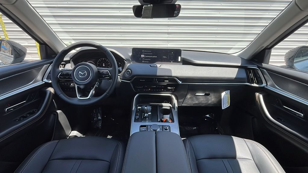 2025 Mazda CX-70 Premium Package - Photo 6