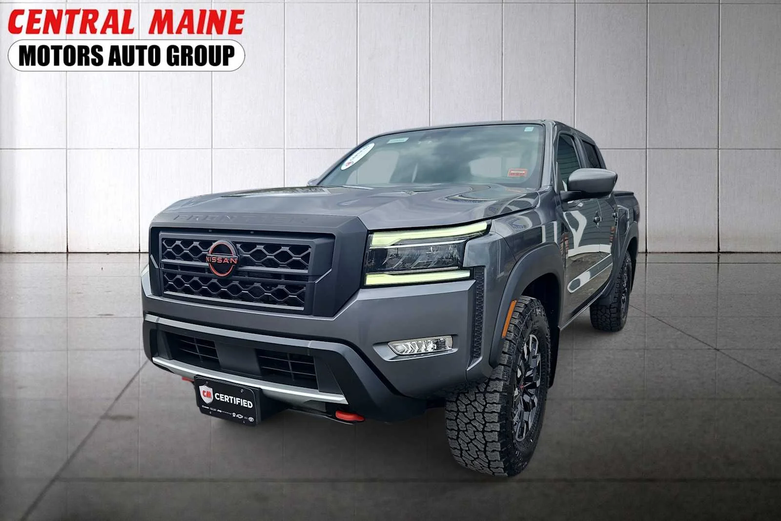 2022 Nissan Frontier PRO-4X Crew Cab 4X4's photo