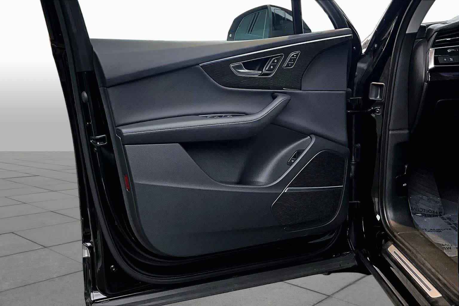 Used 2023 Mythos Black Metallic Audi Premium Plus image 22