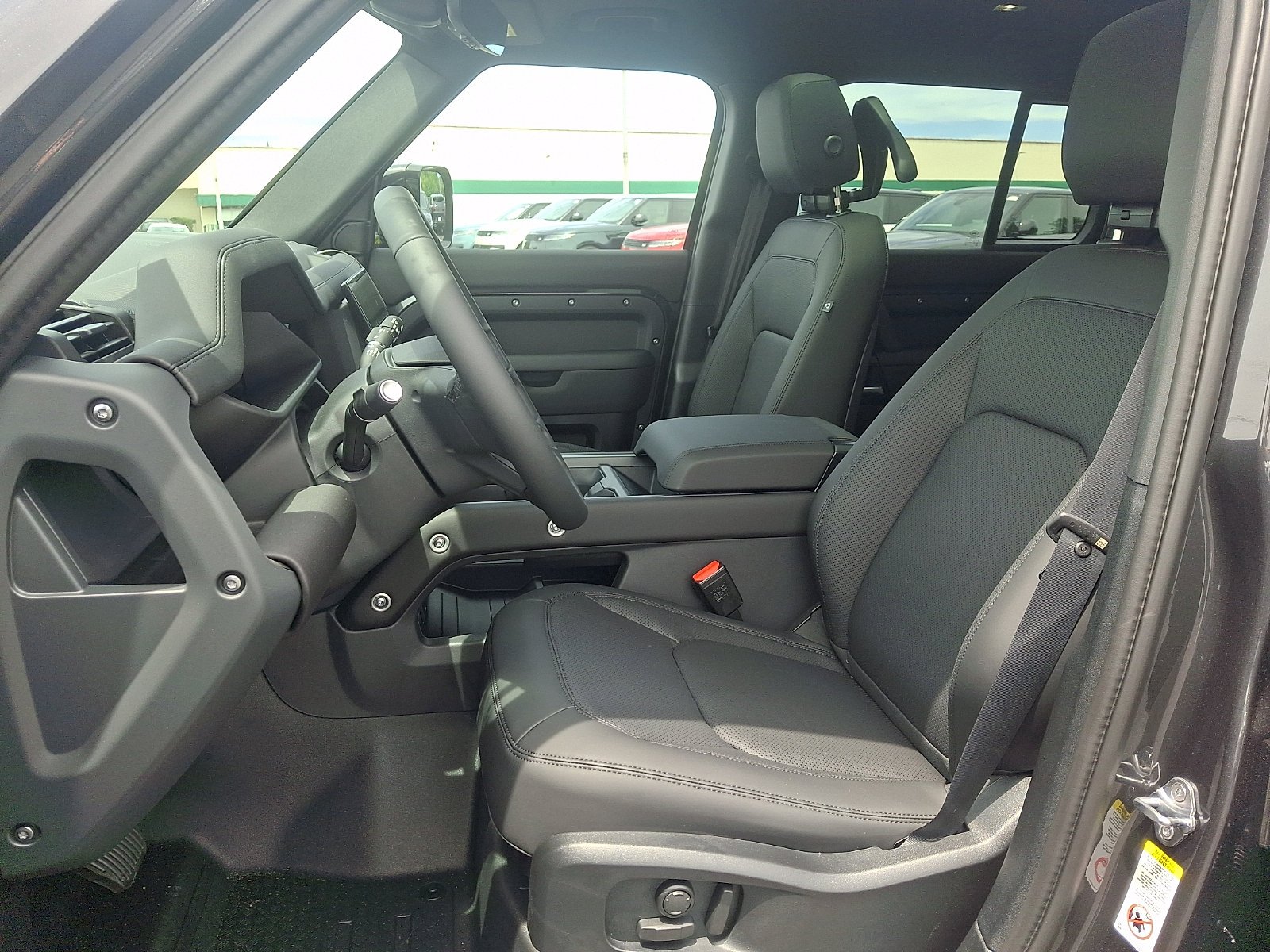 New 2026 Carpathian Grey Land Rover X-Dynamic SE image 10