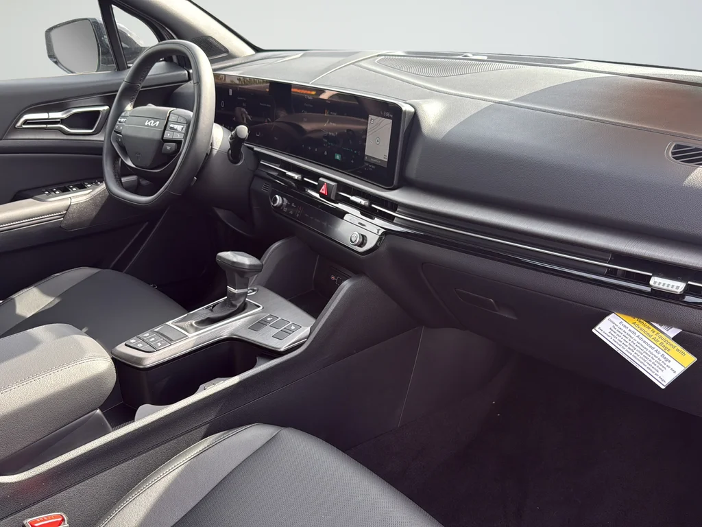 New 2026 Wolf Gray Kia X-Line image 17