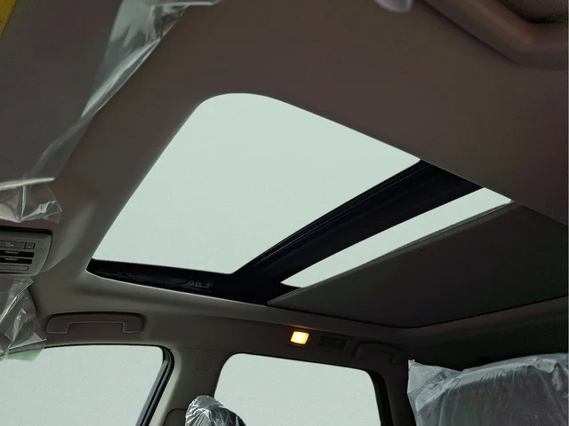 New 2026 Boulder Gray Pearl Nissan Platinum image 9