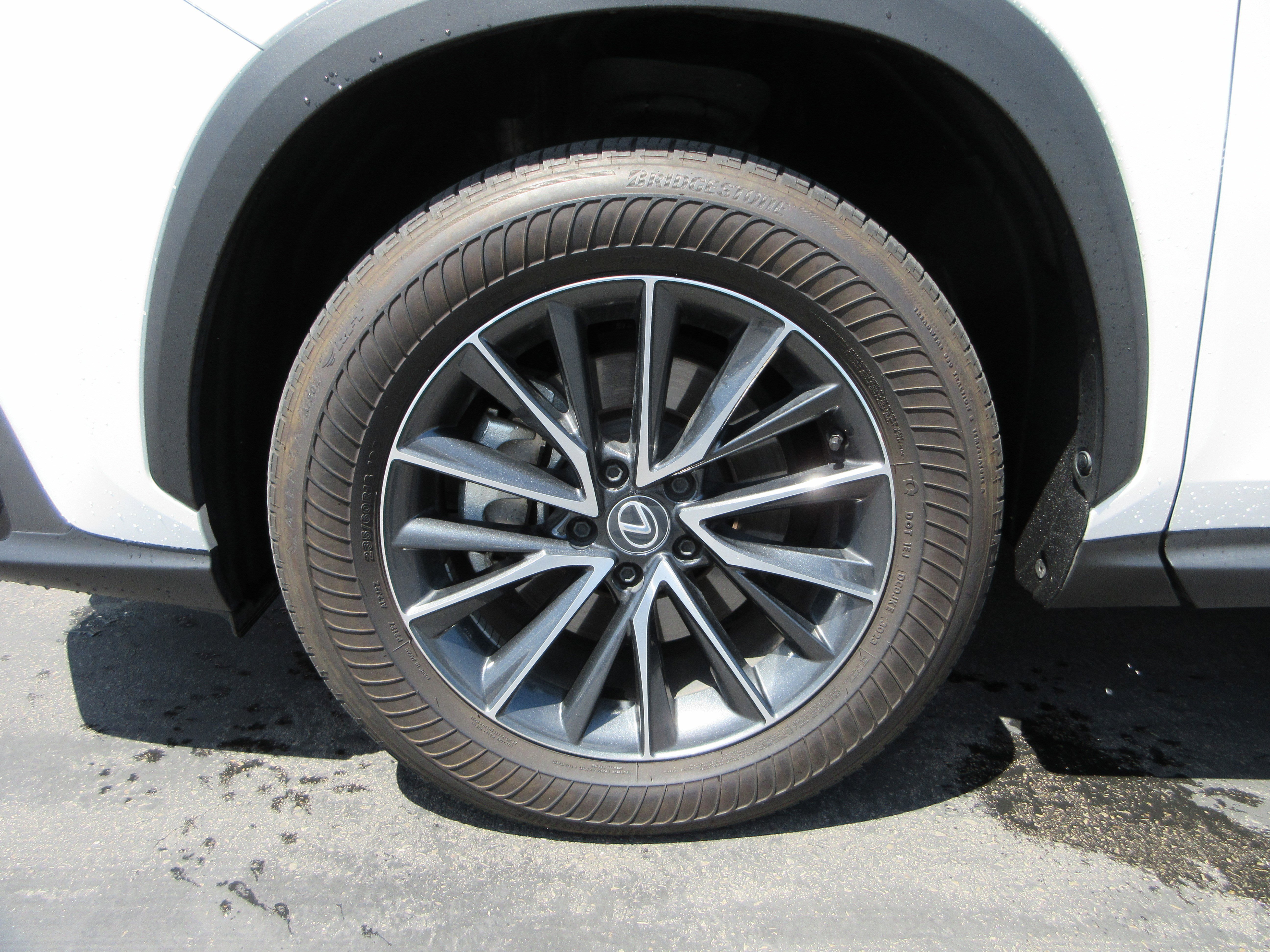 Used 2024 Eminent White Pearl Lexus 350 Base image 18