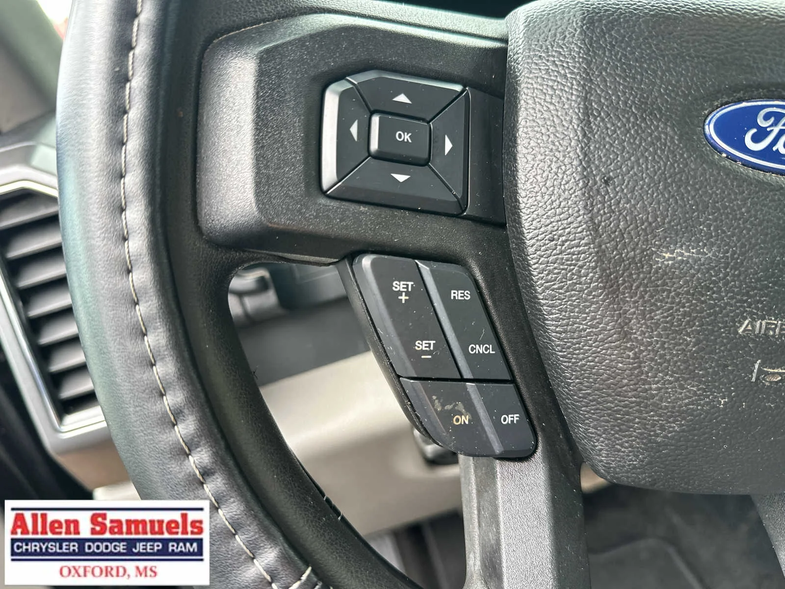 Used 2018 Magma Red Metallic Ford XLT image 16