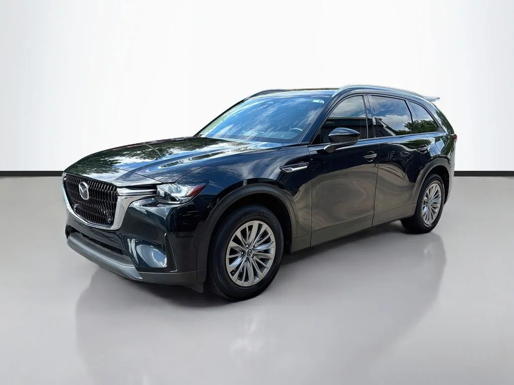 Certified Used 2025 Jet Black Mazda 3.3 Turbo Preferred image 3