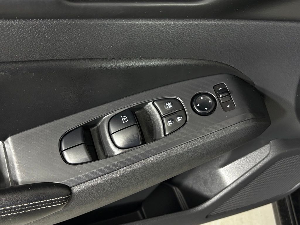Used 2024 Black Nissan 2.5 SV image 13