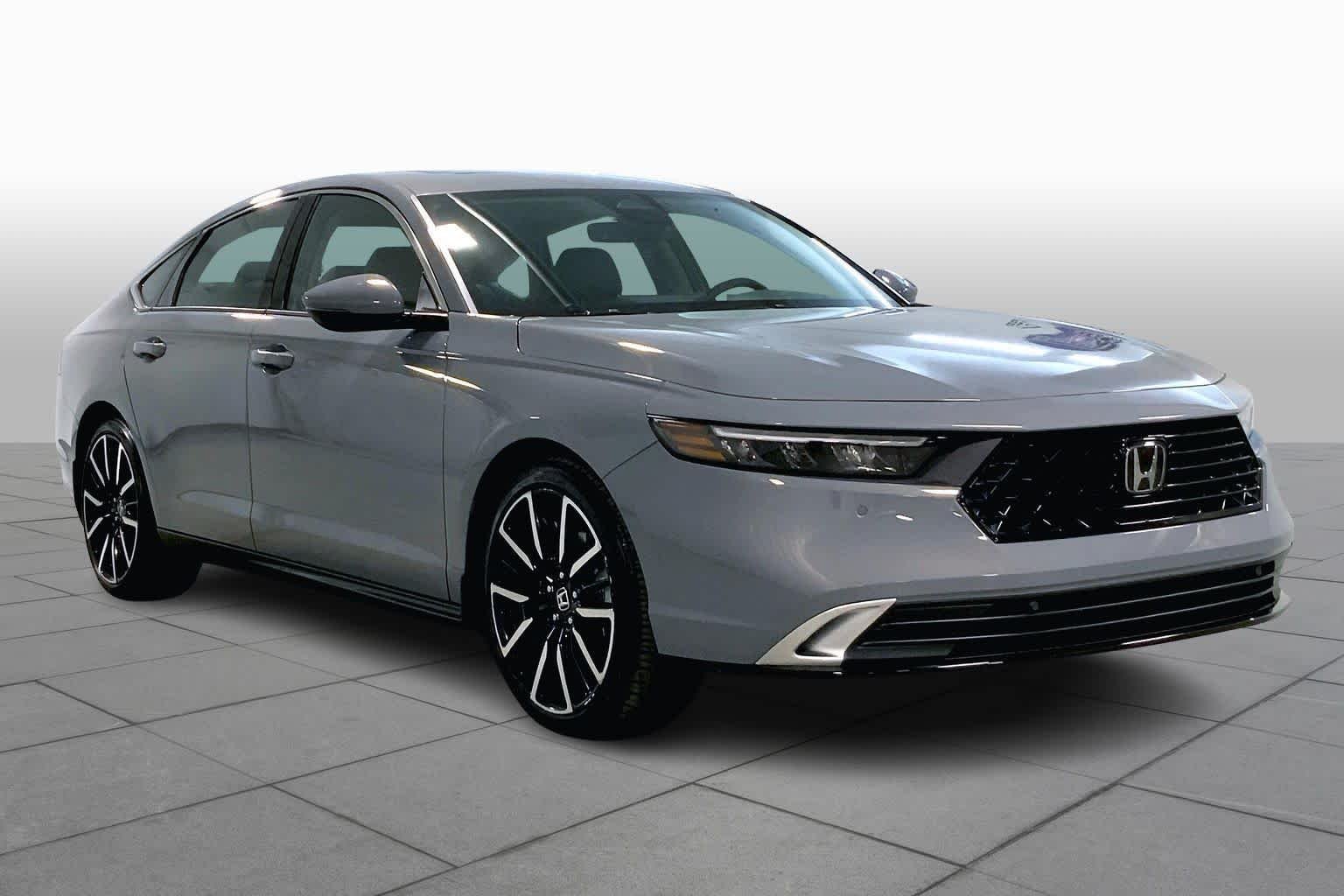 Used 2023 Honda Accord Hybrid Touring with VIN 1HGCY2F83PA017475 for sale in Kansas City