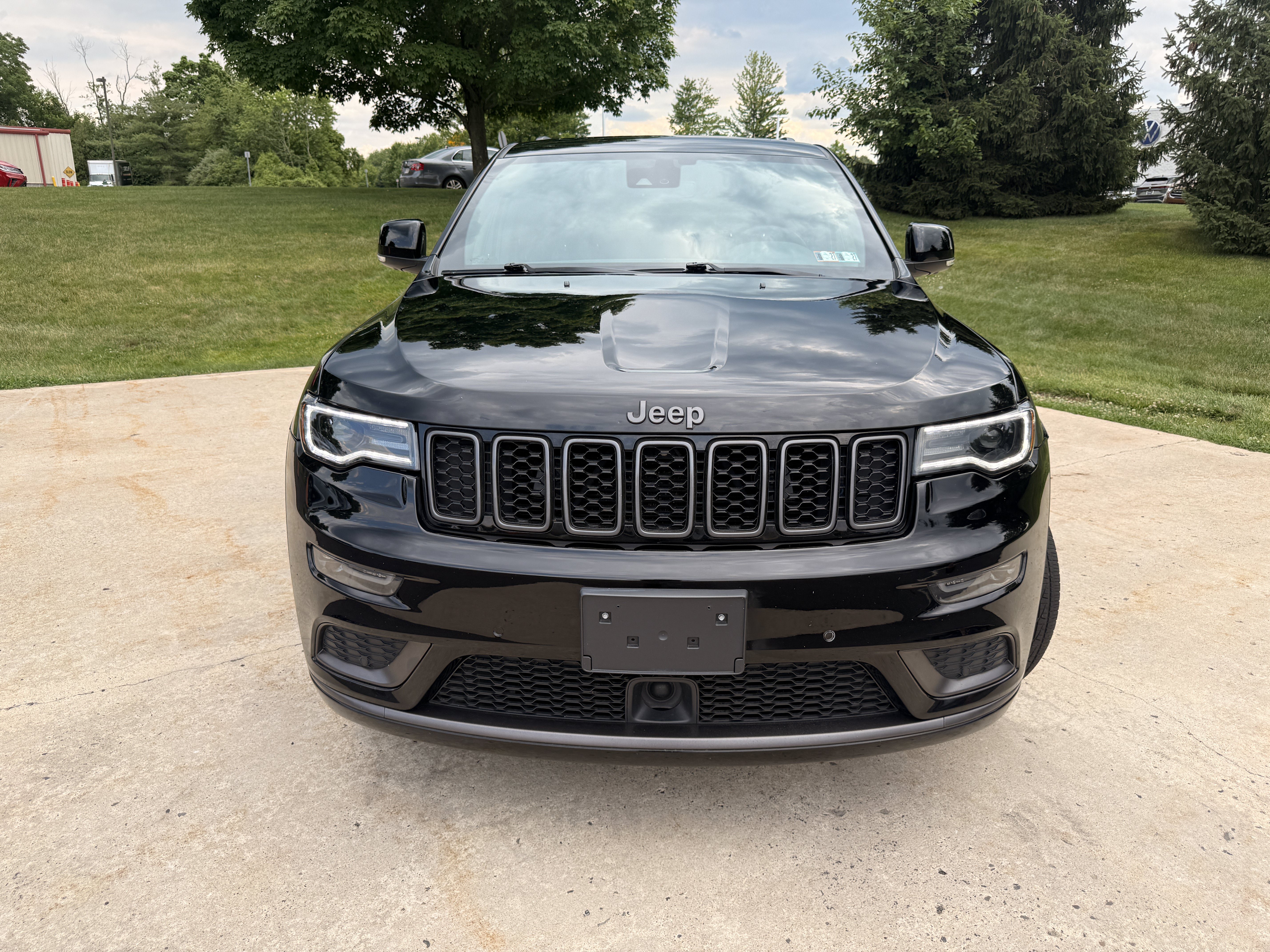 Used 2021 Diamond Black Crystal Pearlcoat Jeep High Altitude image 8