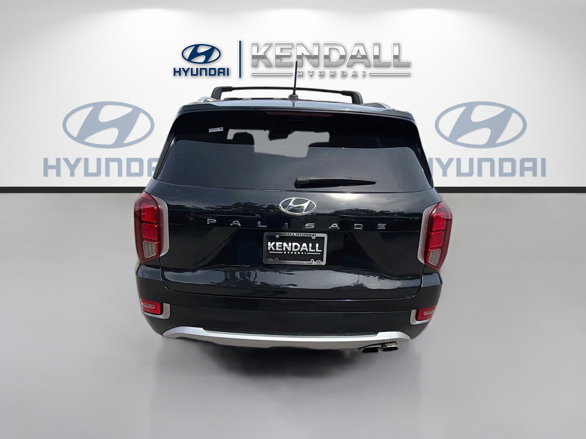 Used 2022 Abyss Black Pearl Hyundai SEL image 5