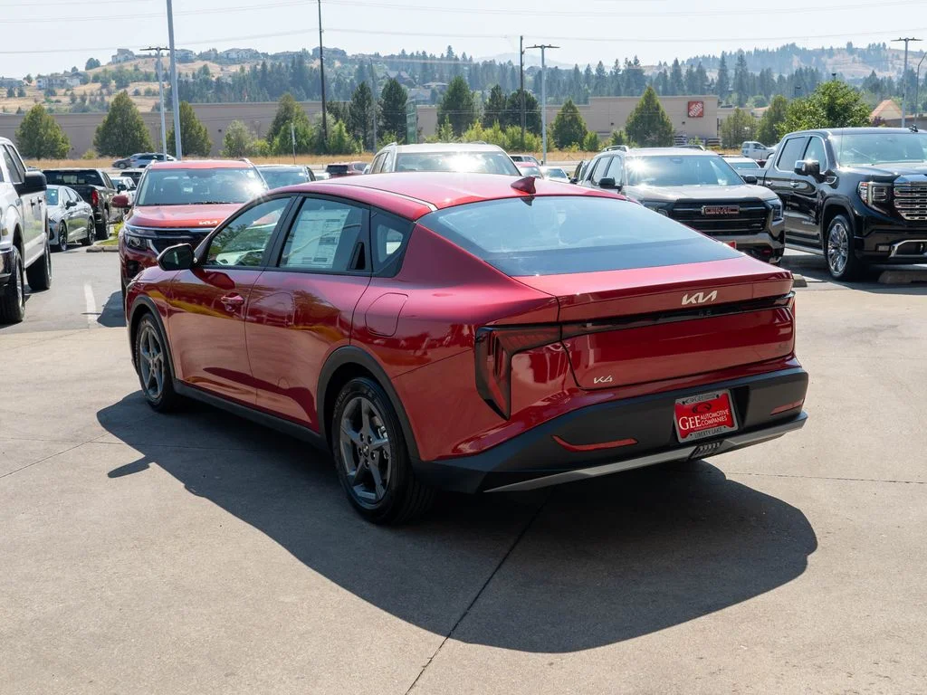 New 2026 Currant Red Kia LXS image 5