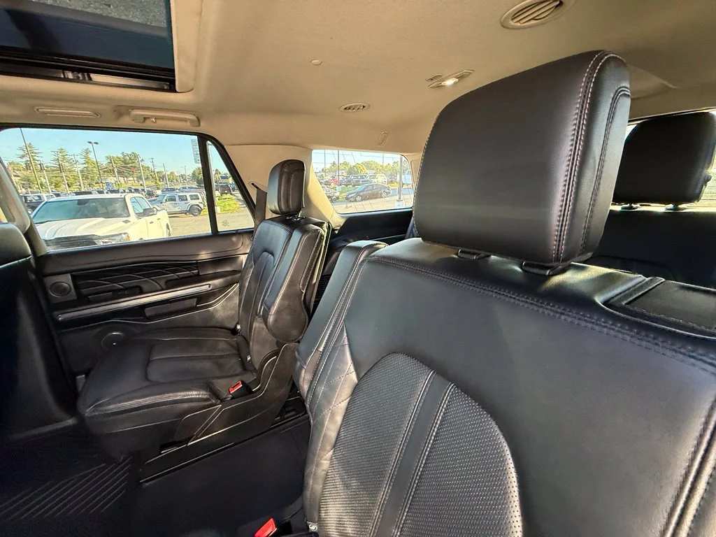 Used 2021 Black Ford Platinum image 25
