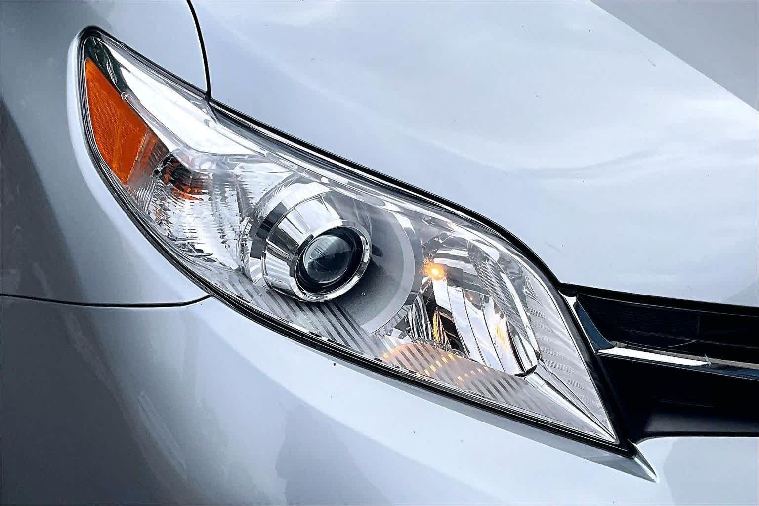 Used 2020 Celestial Silver Metallic Toyota LE image 28