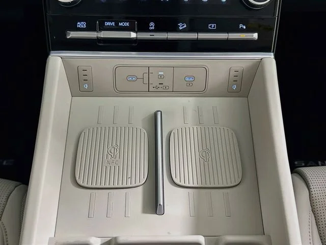 New 2027 White Hyundai Calligraphy image 19