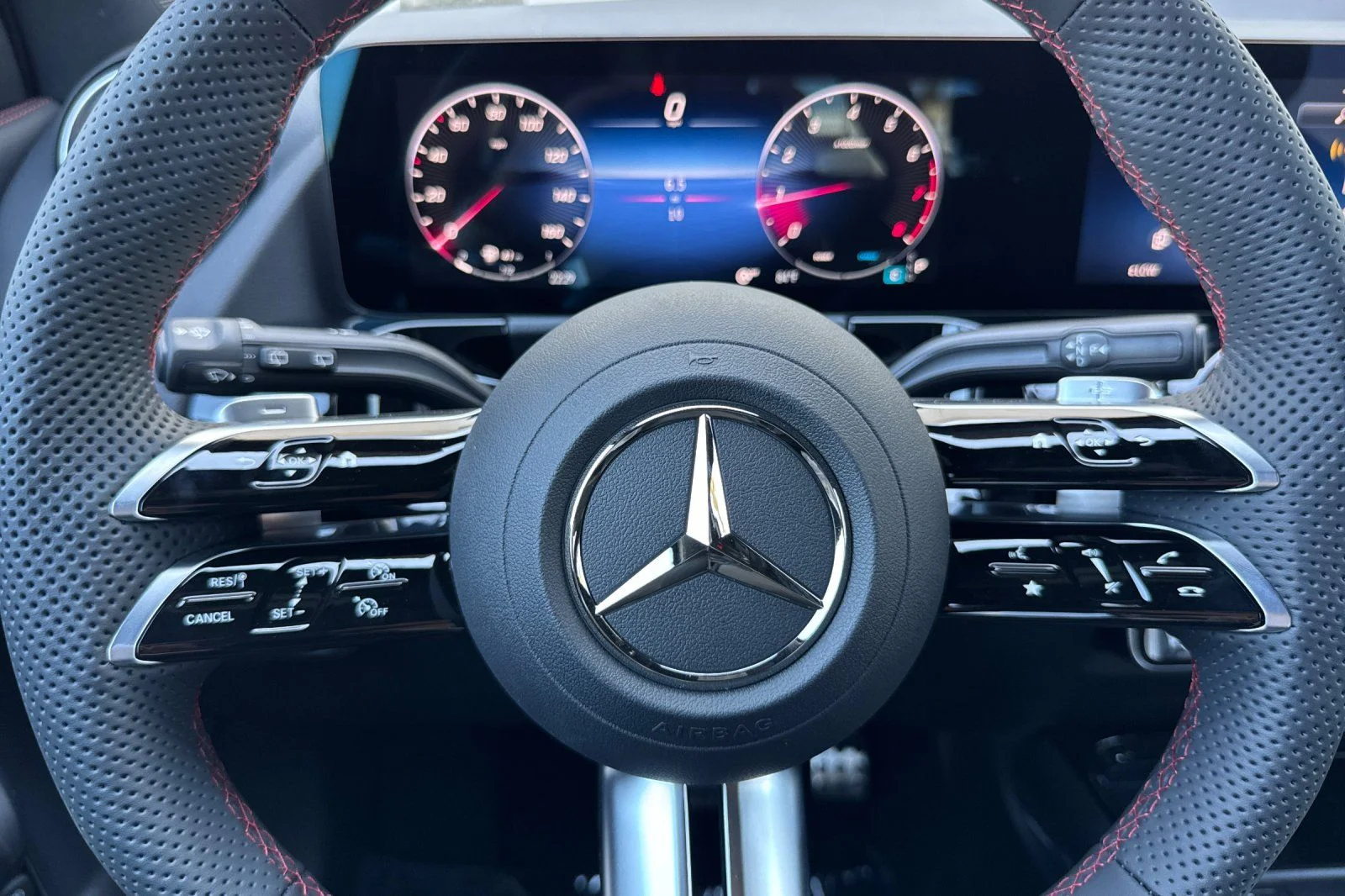 New 2026 Black Mercedes-Benz GLA 250 image 21
