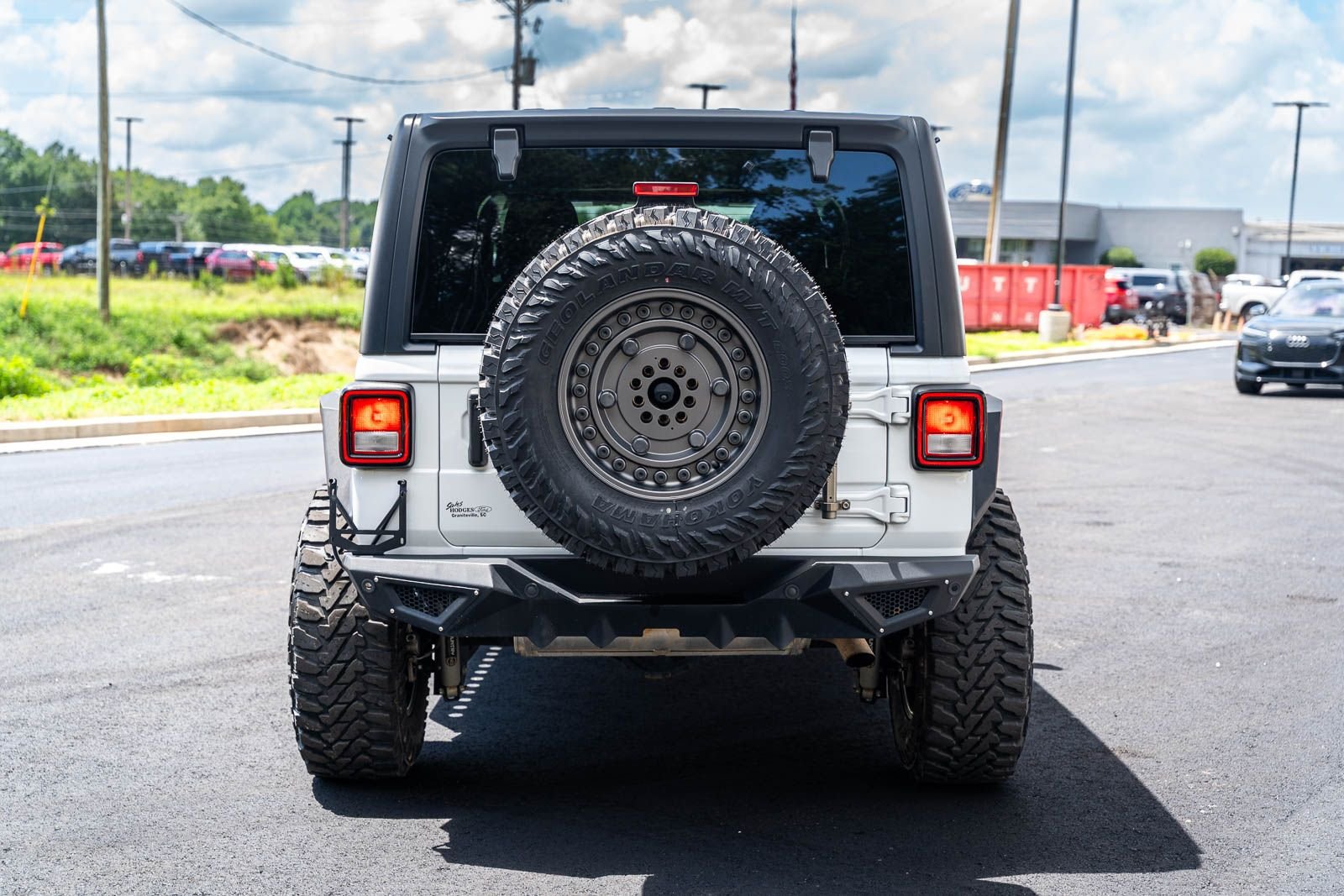 Used 2022 White Jeep Unlimited Sport Altitude image 10
