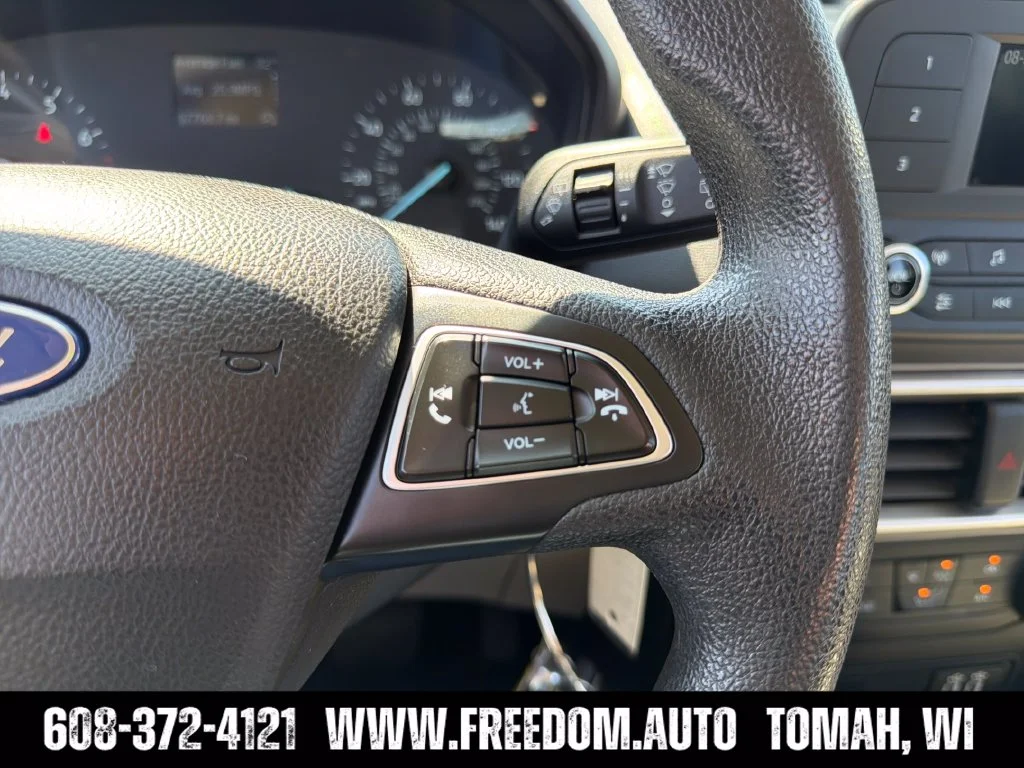 Used 2021  Ford S image 15