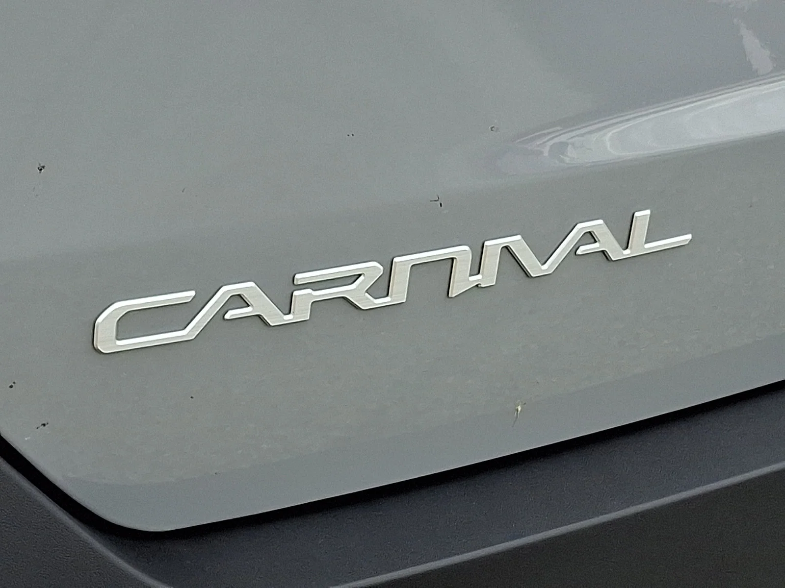 New 2027 Silver Kia LX image 22