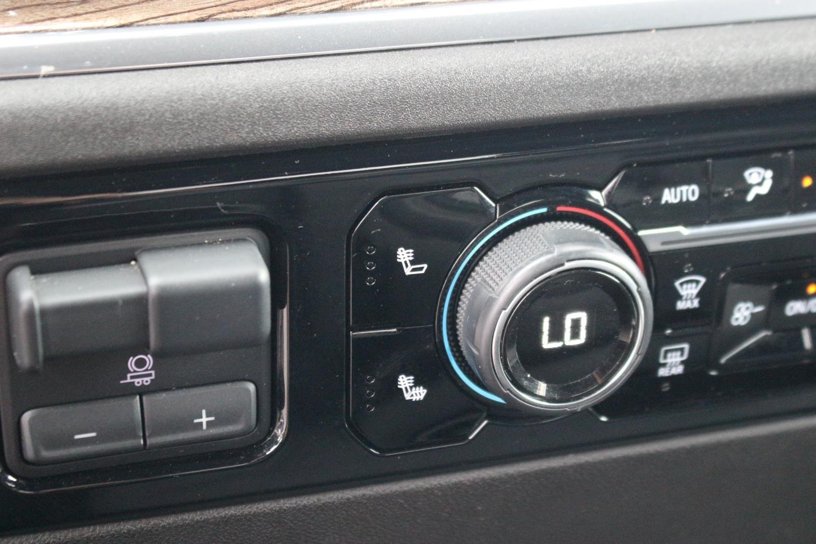 Used 2025 Black Chevrolet LT image 26
