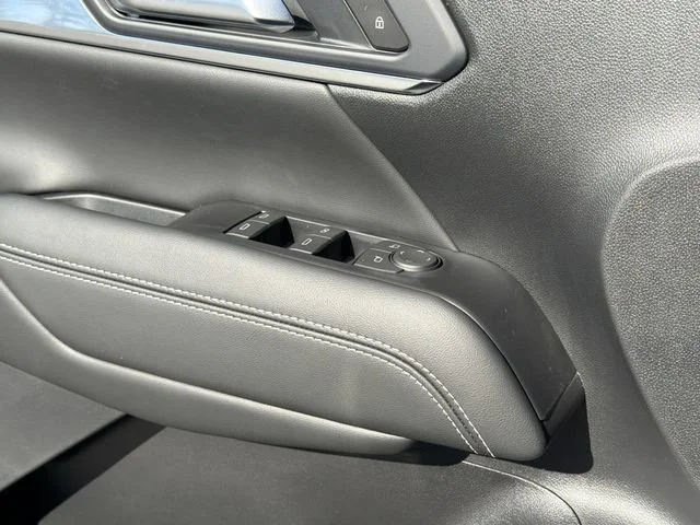 New 2026 Sterling Metallic GMC Elevation image 19