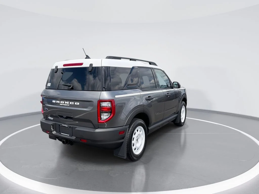Used 2023 Gray Ford Heritage image 8