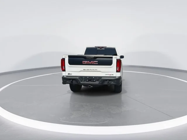 Used 2024 White GMC AT4X image 9
