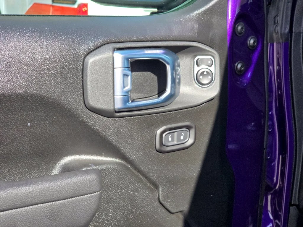 New 2026 Purple Jeep Mojave image 35