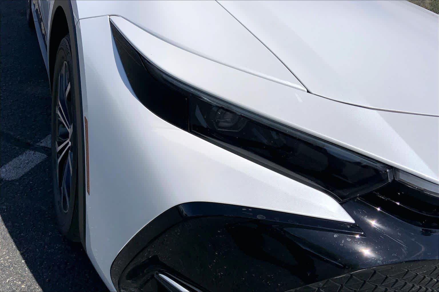 2026 Toyota Crown XLE - Photo 26