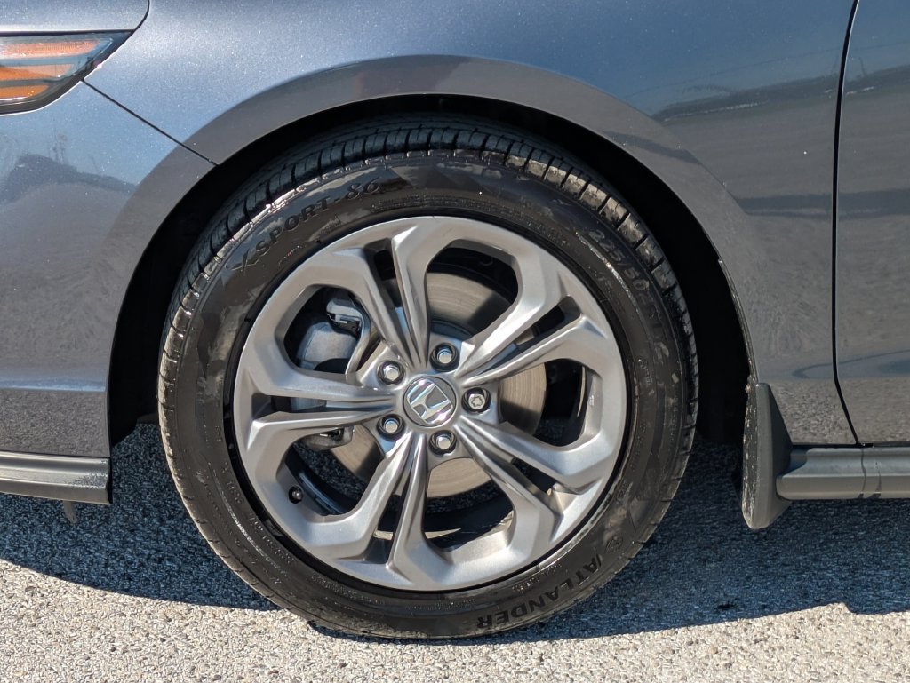 Used 2024 Black Honda EX image 9