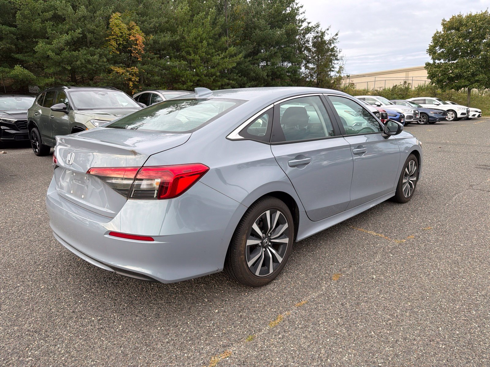 Used 2024 Sonic Gray Pearl Honda EX image 32