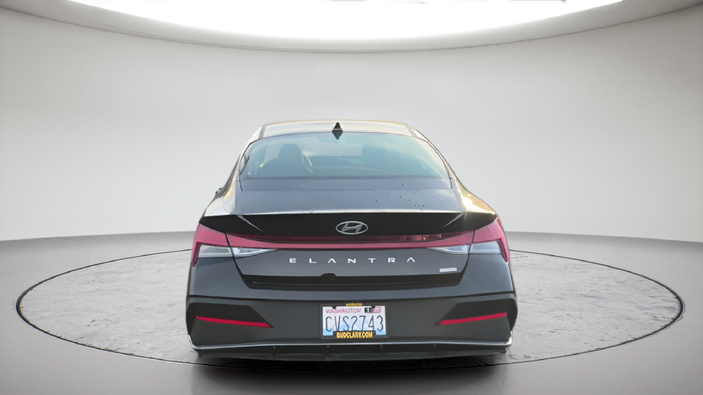 Used 2026 Black Hyundai Blue image 7