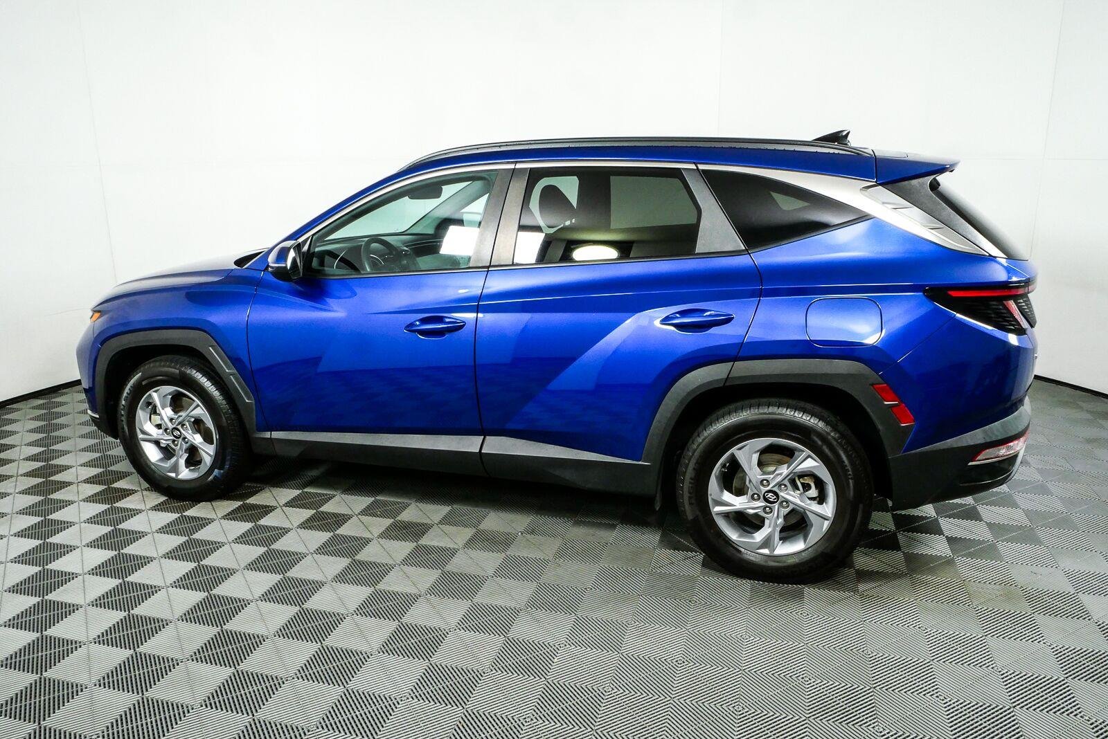 Used 2023 Intense Blue Hyundai SEL image 28