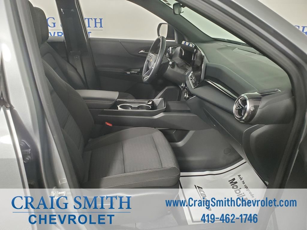 2025 Chevrolet Equinox LT - Photo 15