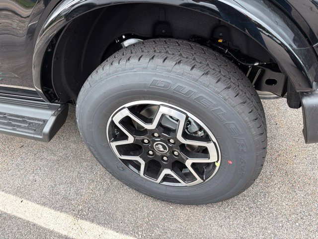 New 2026 Shadow Black Ford Outer Banks® image 7