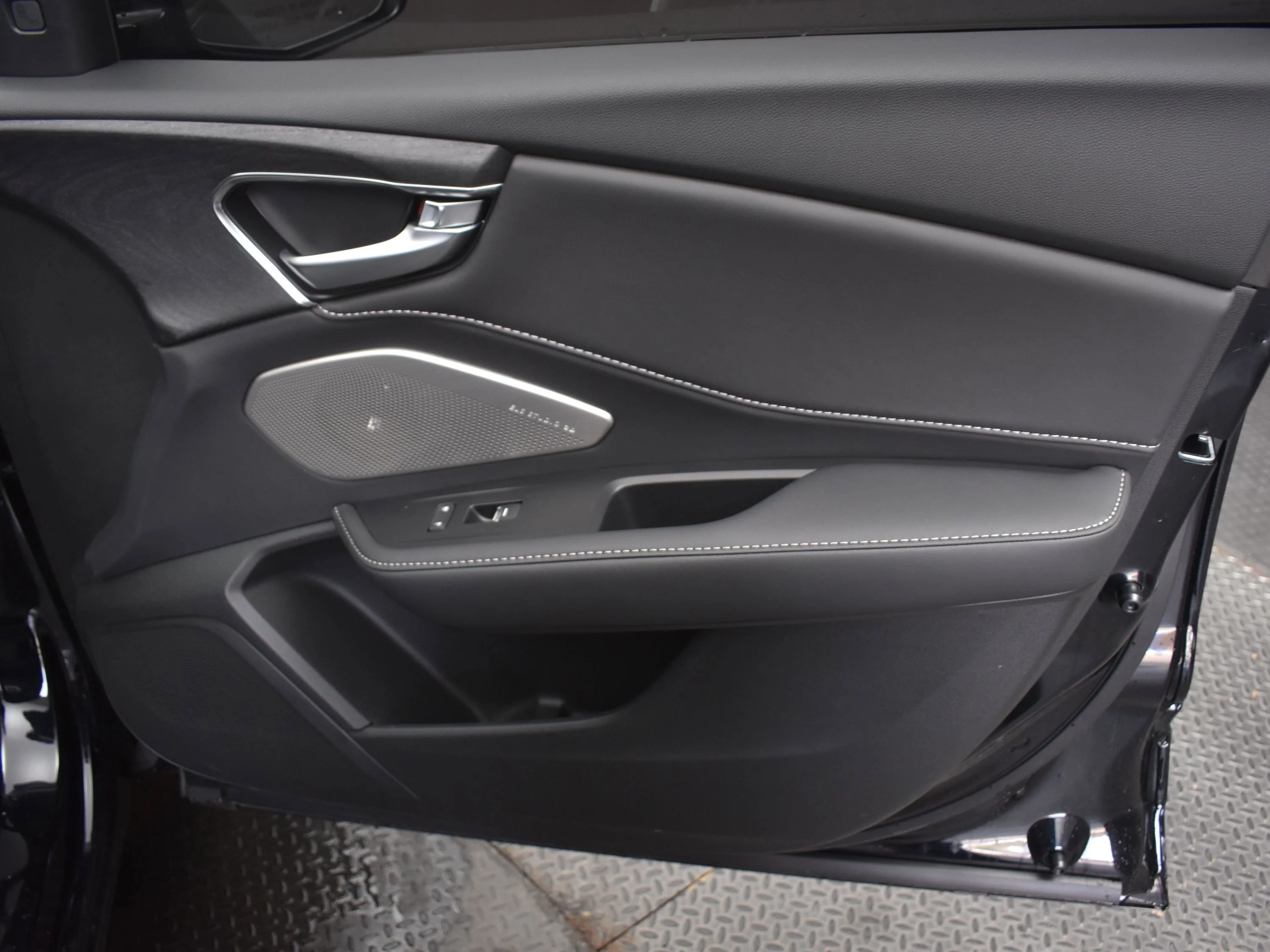 New 2026 Majestic Black Pearl Acura w/Advance Package image 32