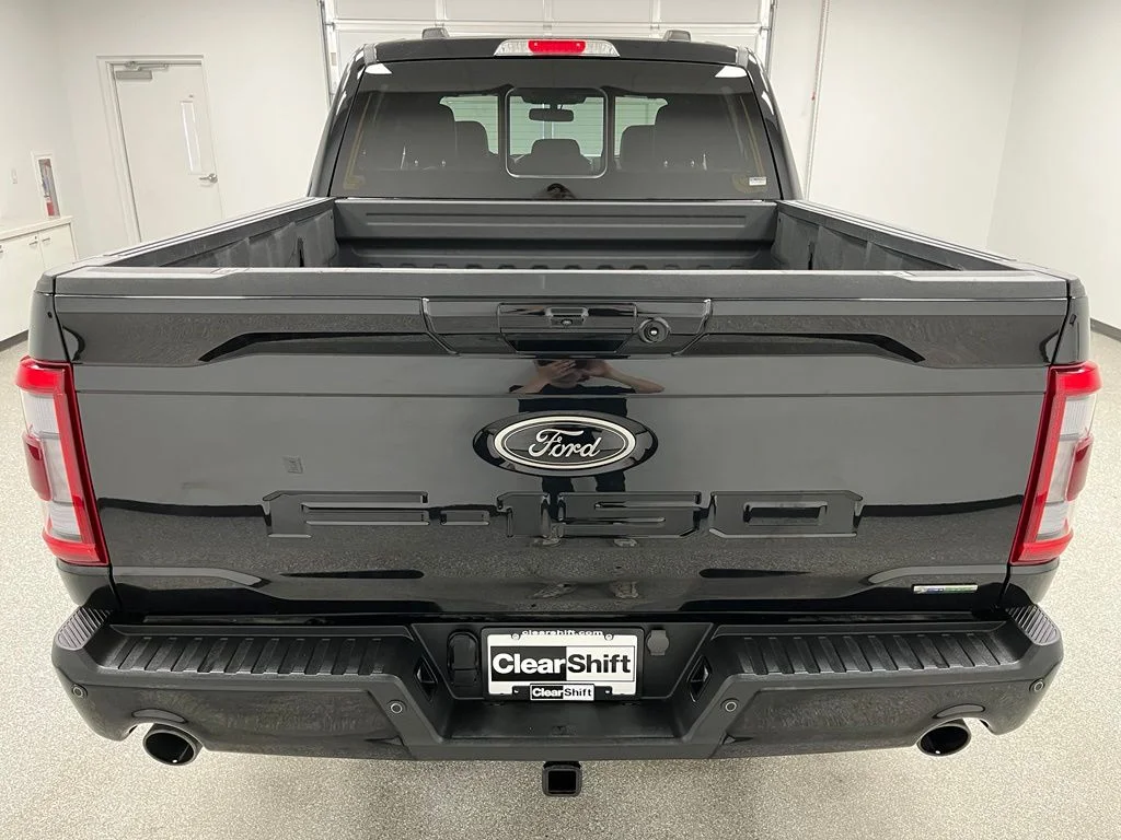 Used 2023 Black Ford Lariat image 9