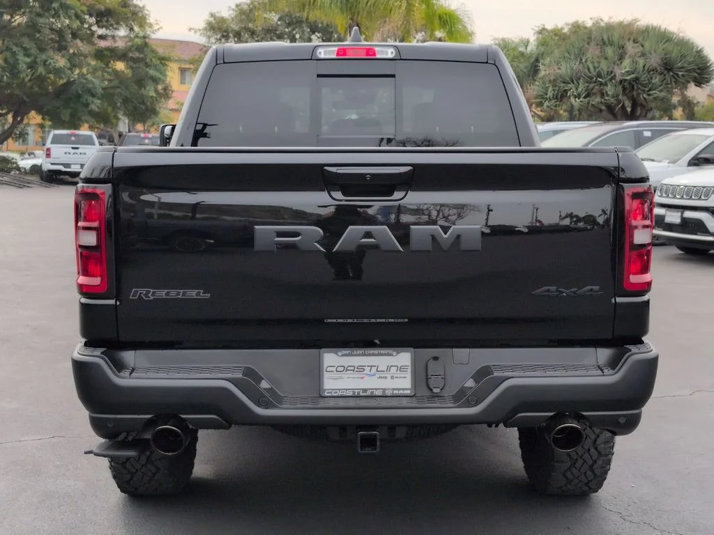 New 2026 Diamond Black Crystal Pearl-Coat Exterior Paint RAM Rebel image 6