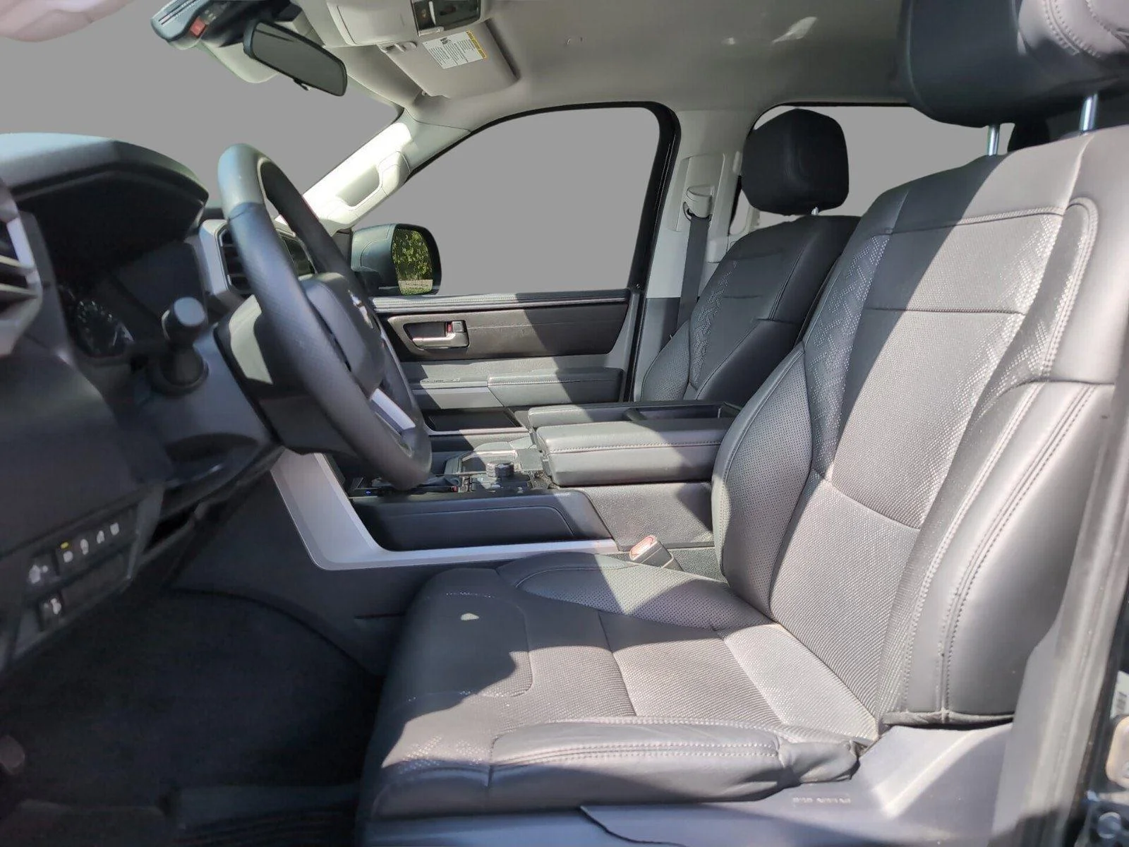 Used 2024 Midnight Black Metallic Toyota SR5 image 15