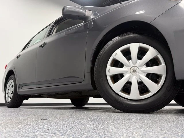 Used 2013 Gray Toyota L image 2