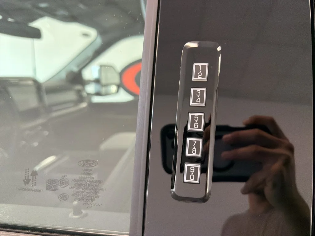 New 2027 Iconic Silver Metallic Ford F-250® Lariat® image 10