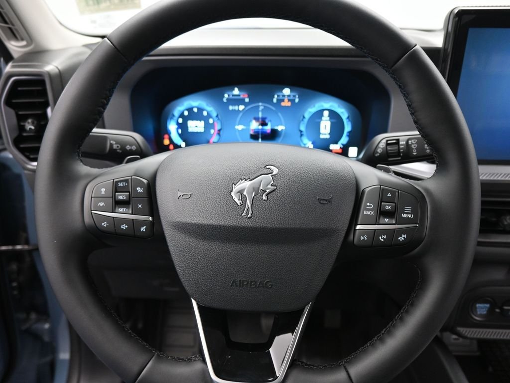 New 2025 Azure Gray Metallic Tri-Coat Ford Badlands image 13