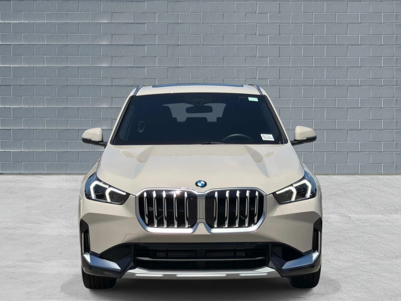 New 2026 Dune Grey Metallic BMW xDrive28i image 2