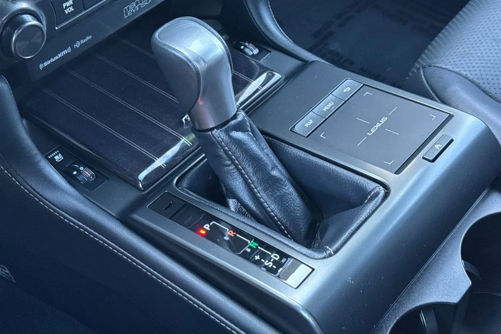 Used 2023 Black Lexus 460 Luxury image 26